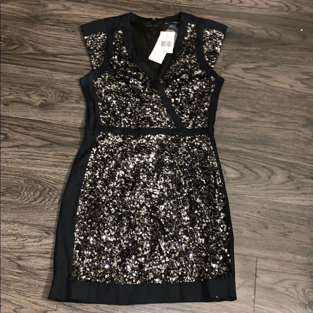 NWT French Connection Sz 6 Sequin Black Dress